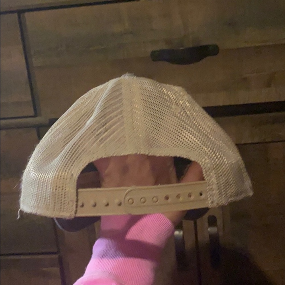 Hat - Picture 2 of 3